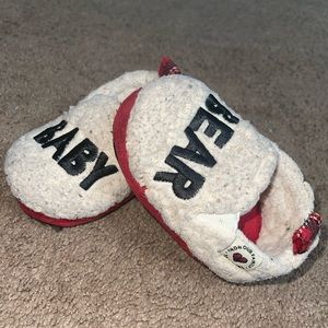 “Baby Bear” house slippers 🧸